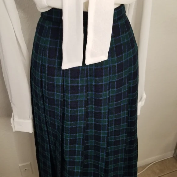VINTAGE PENDLETON MIDI PLAID BLUE GREEN PLEATED SK